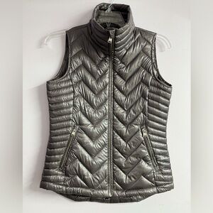 Calvin Klein Performance Women’s Quilted Down Vest, Small, Puffer